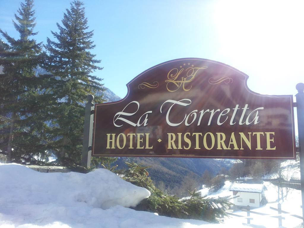 La Torretta Hotel Challand-Saint-Anselme Exterior photo